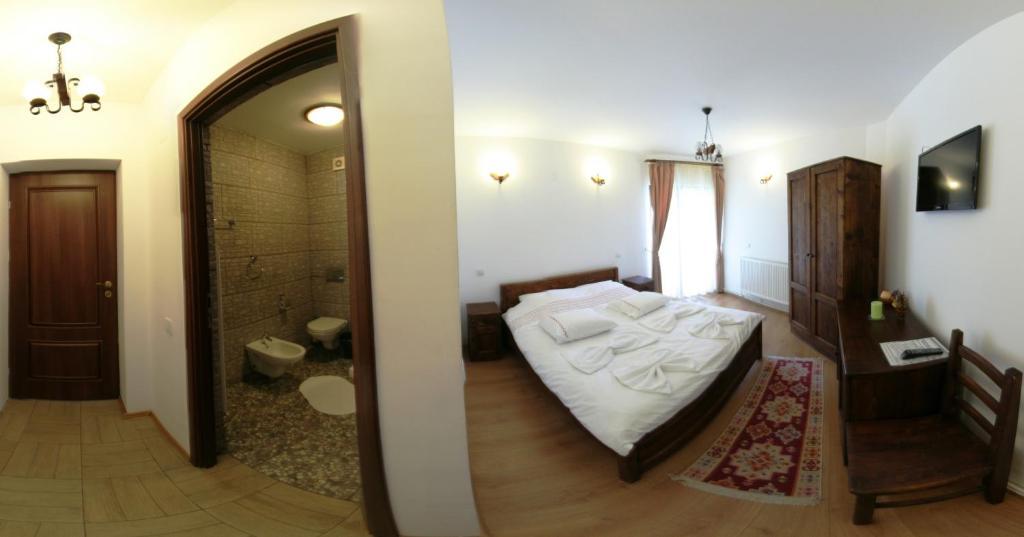 Hotel Casa Cartianu à Târgu Jiu Chambre photo
