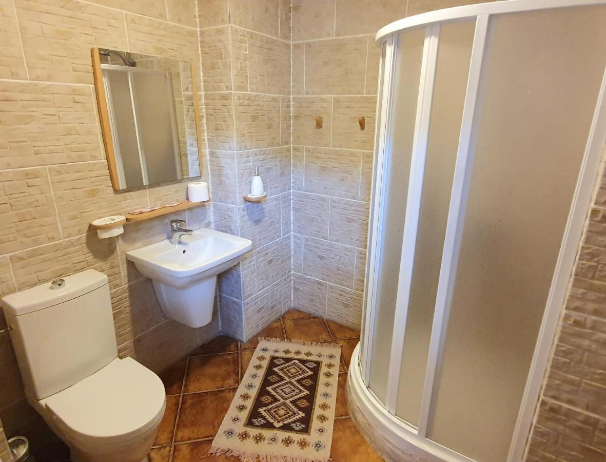 Hotel Casa Cartianu à Târgu Jiu Extérieur photo
