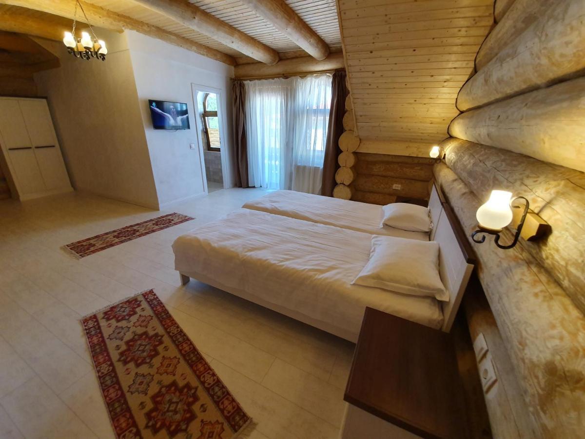 Hotel Casa Cartianu à Târgu Jiu Extérieur photo