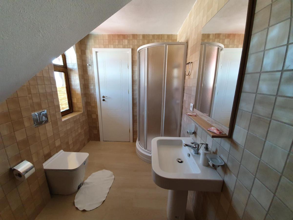 Hotel Casa Cartianu à Târgu Jiu Extérieur photo